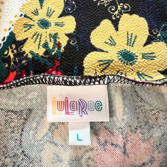 LuLaRoe Stretch Skirt - size Large, multicolored floral print. - Picture 4 of 4